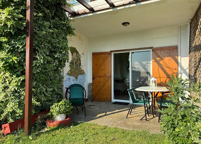 Διαμέρισμα Davanos House